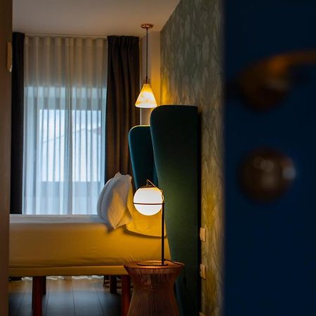Hotel Javier Montero Рибадео Екстериор снимка